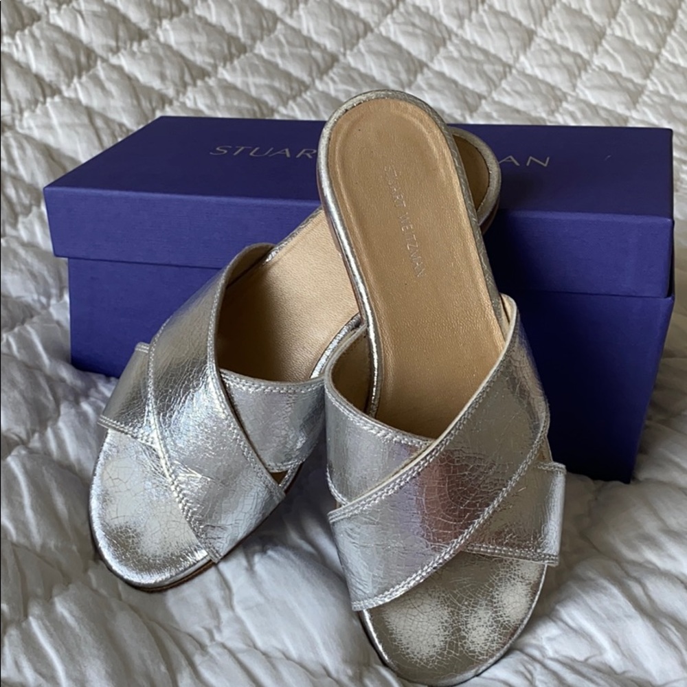 Stuart Weitzman metallic silver sandal